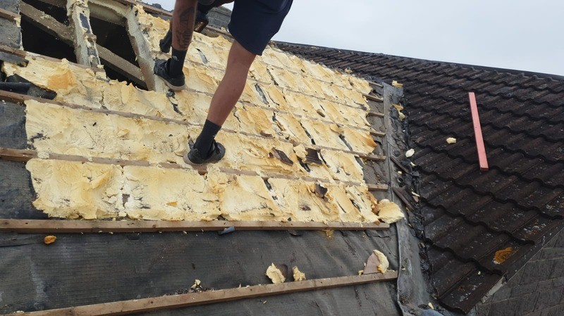 How Closed-Cell Spray Foam Can Stress Roof Timbers